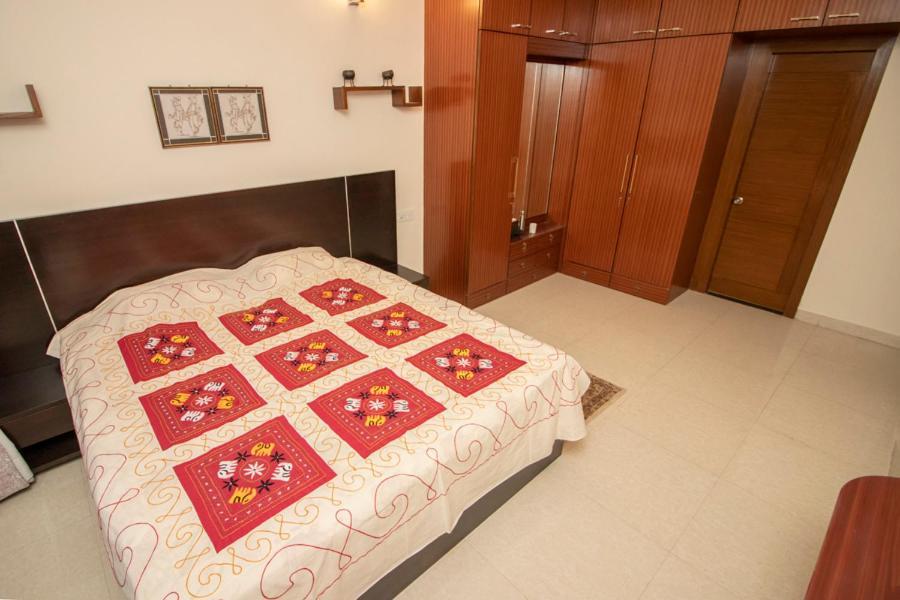 Brook View Repose Hotel Kolkata Exterior photo